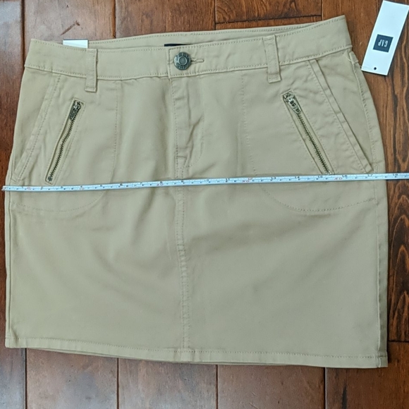 NWT GAP Zipper Stretch Miniskirt in Oak (Khaki) - Picture 8 of 8